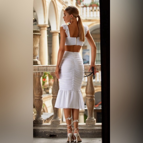 White drape ruffle skirt set - Picture 9 of 9